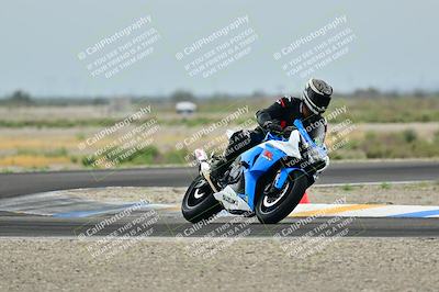 media/Apr-18-2025-TrackDaz (Fri) [[45f5874c44]]/C Group/Session 1 (Turn 7)/